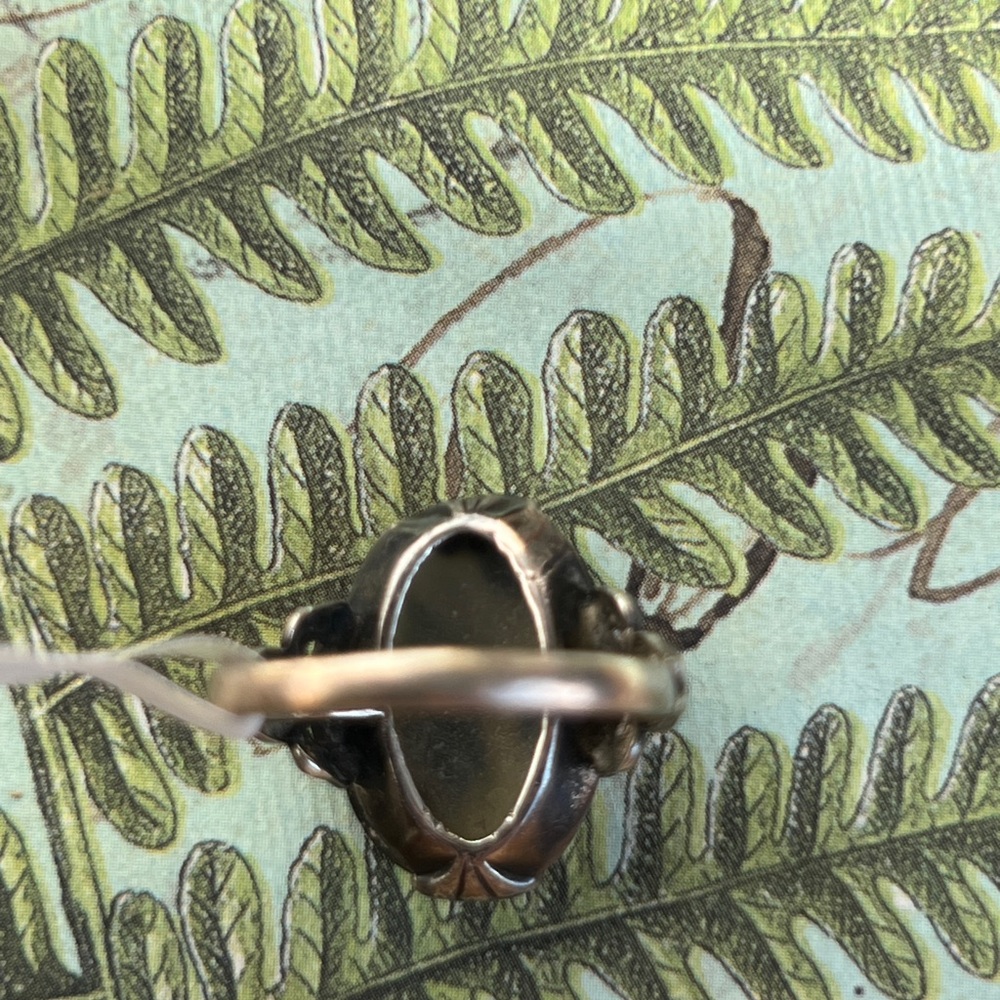 Elegant Silver Dendritic Agate Ring - Picture 4 of 5